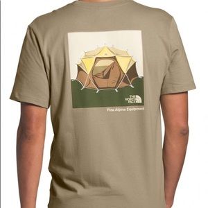 New With Tags Northface Tee Shirt